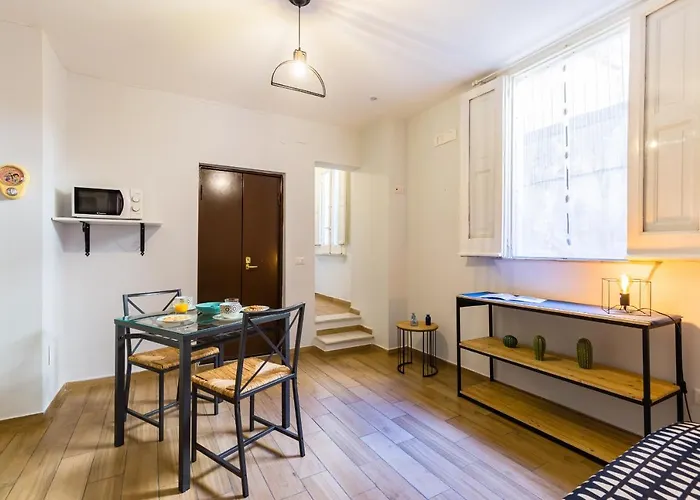 Porta Nolana Apartment By Wonderful Italy